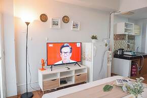 Cozy Stay Studio Apartment At Margonda Residence 5