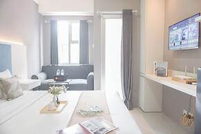 Comfortable Design Studio Room At Transpark Juanda Bekasi Timur Apartm