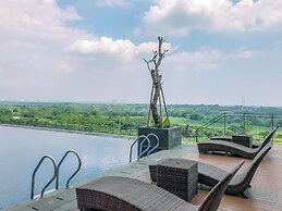 Spacious And Comfy Studio Apartment Royal Sentul Park