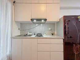 Cozy And Modern Style 1Br Apartment Green Bay Pluit