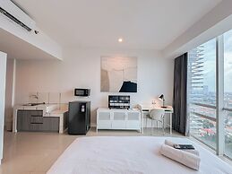 Minimalist Studio (No Kitchen) At The City Square Surabaya Apartment