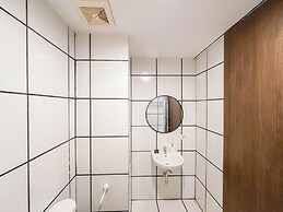 Minimalist Studio (No Kitchen) At The City Square Surabaya Apartment