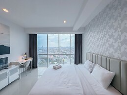 Minimalist Studio (No Kitchen) At The City Square Surabaya Apartment