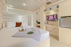 Cozy Studio Apartment Bassura City