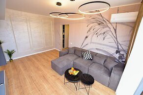 Wabi Sabi - One Bedroom - Romana Square