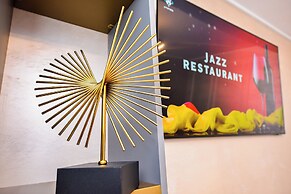 Wabi Sabi - One Bedroom - Romana Square