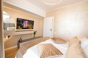 Wabi Sabi - One Bedroom - Romana Square