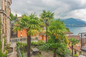 Fontana Penthouse in Fiumelatte