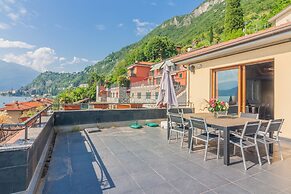 Fontana Penthouse in Fiumelatte