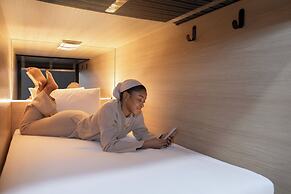 Zedwell Capsule Hotel, Piccadilly Circus