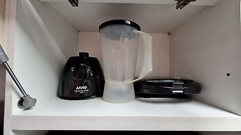 Apto moderno com miniquintal e piscina