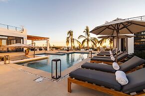 Hidden Leaf Baja Casita