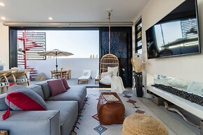 Hidden Leaf Baja Casita