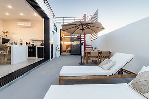 Hidden Leaf Baja Casita