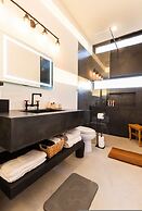 Hidden Leaf Baja Casita