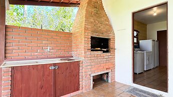 Casa Aconchegante a 100 metros da praia