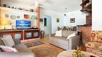 Casa Aconchegante a 100 metros da praia
