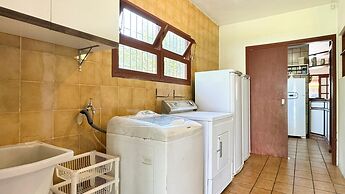 Casa Aconchegante a 100 metros da praia