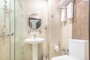 Deluxe İnn Hotel Baku