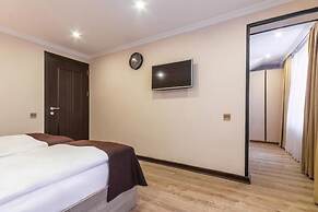 Deluxe İnn Hotel Baku