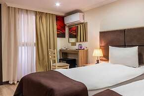 Deluxe İnn Hotel Baku