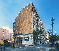 Deluxe İnn Hotel Baku