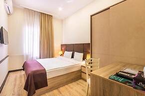 Deluxe İnn Hotel Baku