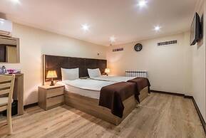 Deluxe İnn Hotel Baku