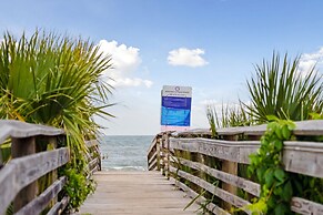 Oceanfront w Pool Panoramic Deck Views 5bdr Folly Ocean Breeze by Avan