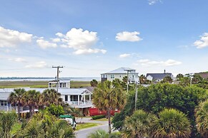 Oceanfront w Pool Panoramic Deck Views 5bdr Folly Ocean Breeze by Avan