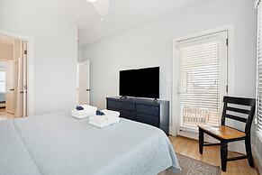 Oceanfront w Pool Panoramic Deck Views 5bdr Folly Ocean Breeze by Avan