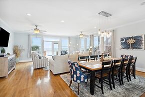 Oceanfront w Pool Panoramic Deck Views 5bdr Folly Ocean Breeze by Avan