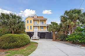 Oceanfront w Pool Panoramic Deck Views 5bdr Folly Ocean Breeze by Avan