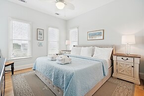 Oceanfront w Pool Panoramic Deck Views 5bdr Folly Ocean Breeze by Avan