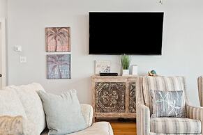 Oceanfront w Pool Panoramic Deck Views 5bdr Folly Ocean Breeze by Avan