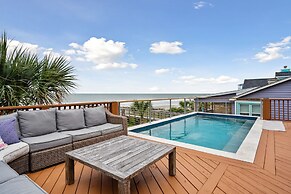 Oceanfront w Pool Panoramic Deck Views 5bdr Folly Ocean Breeze by Avan