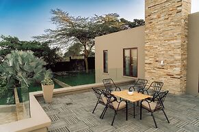 THE SCENERY RESIDENCE