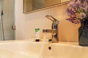 THE SCENERY RESIDENCE