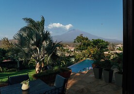 THE SCENERY RESIDENCE