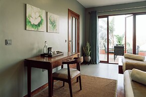 THE SCENERY RESIDENCE