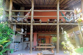 Casa de Temporada Felicidade, 38 Hóspedes, 2 Piscinas, 9 Suítes e 2 Ch