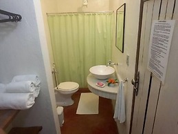 Casa de Temporada Felicidade, 38 Hóspedes, 2 Piscinas, 9 Suítes e 2 Ch