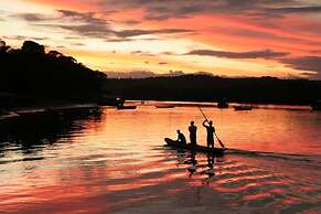 Casa de Temporada Felicidade, 38 Hóspedes, 2 Piscinas, 9 Suítes e 2 Ch