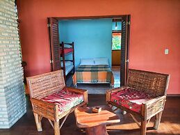 Casa de Temporada Felicidade, 38 Hóspedes, 2 Piscinas, 9 Suítes e 2 Ch