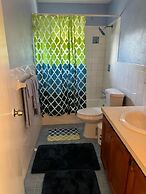 Queen Anne's Apartments