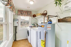 Fire Pits, Creek View: Historic Virginia Farmhouse