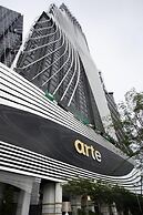 Luxury Suites Arte Mont Kiara by uBook