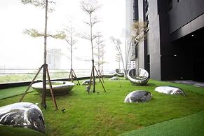 Luxury Suites Arte Mont Kiara by uBook