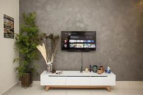 Luxury Suites Arte Mont Kiara by uBook