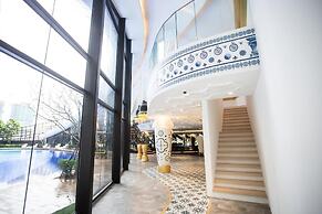 Luxury Suites Arte Mont Kiara by uBook